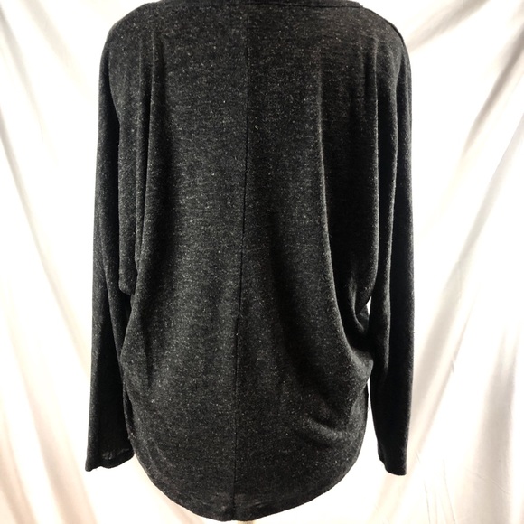 Grey oversized womens long sleeve shirt loungewear - Picture 2 of 6